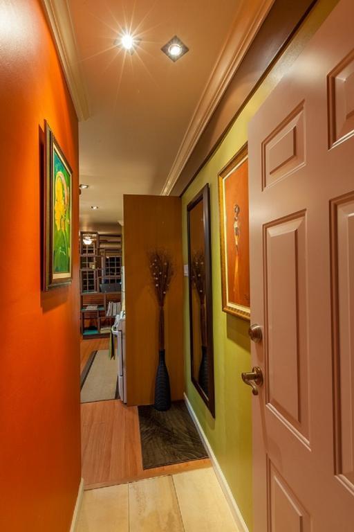Choose To Be Happy At Seymour # 9 And #16 - Studio Apartments Кингстон Номер фото