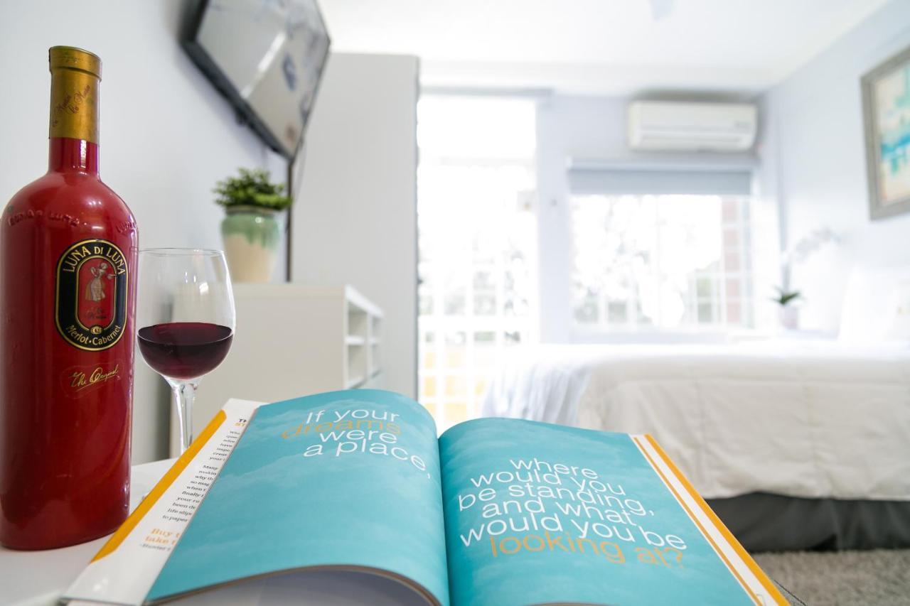 Choose To Be Happy At Seymour # 9 And #16 - Studio Apartments Кингстон Экстерьер фото