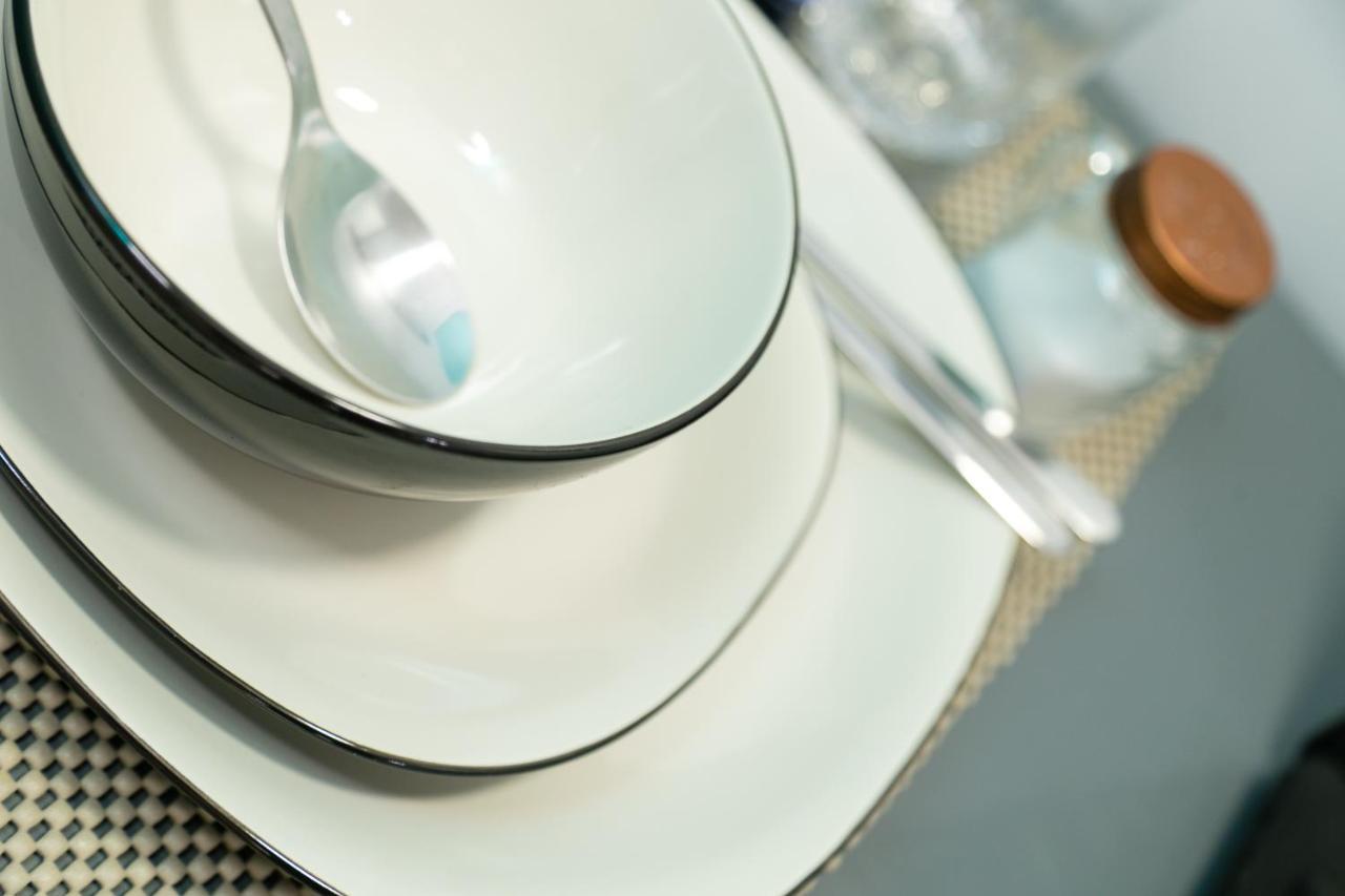 Choose To Be Happy At Seymour # 9 And #16 - Studio Apartments Кингстон Экстерьер фото